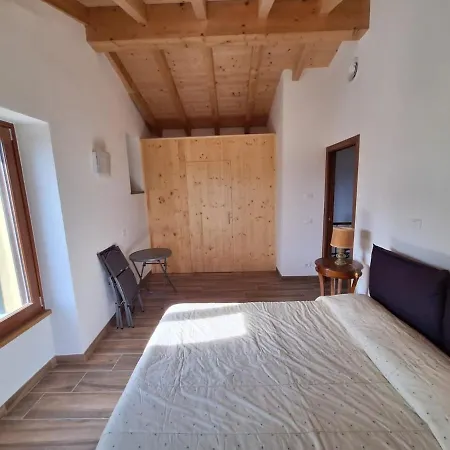 Hillside Haven - Sea View Retreat With Pool Access * 라팔로