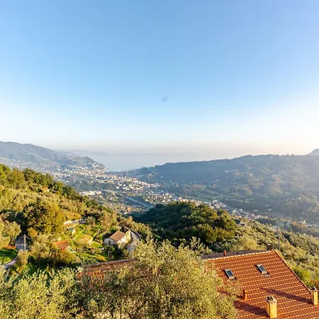 Hillside Haven - Sea View Retreat With Pool Access Tatil Evi Rapallo
